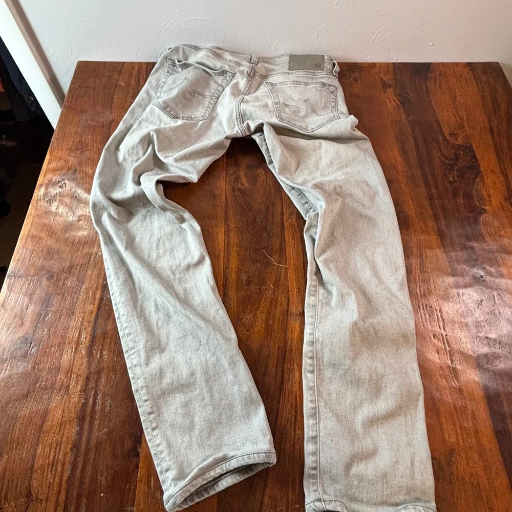 AG Adriano Goldschmied Tellis Modern Slim Italian Fabric Light Grey Jeans 32x34